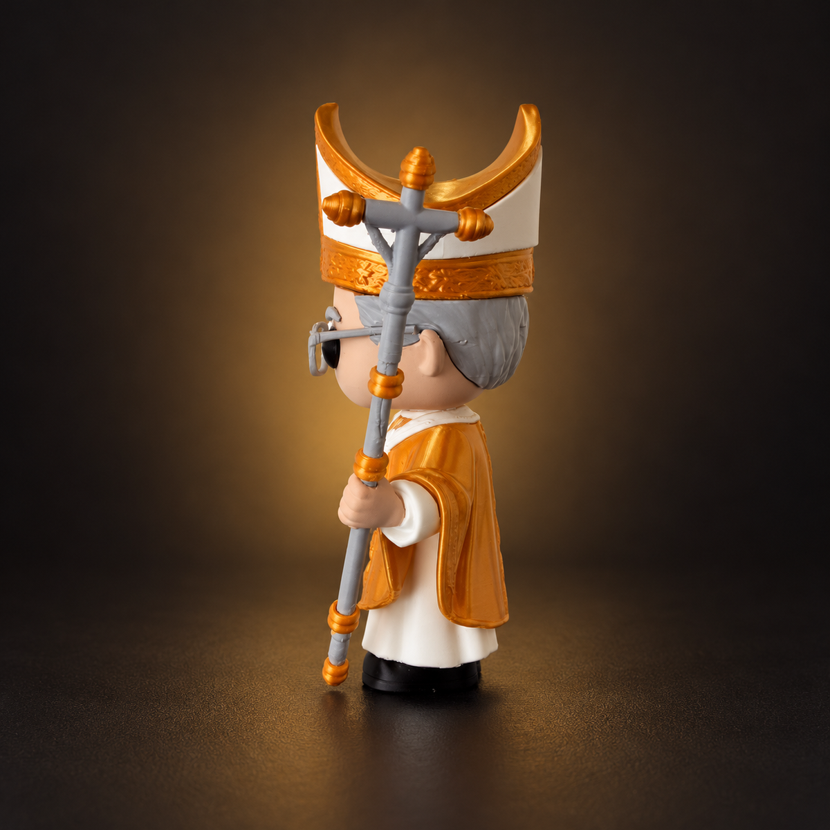 Art Toy Papa León XIV — Edición Estándar Dorada